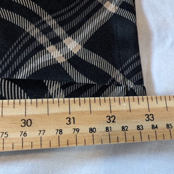 I.AM.GIA mid-rise bootcut plaid stretch pants - Picture 5 of 9